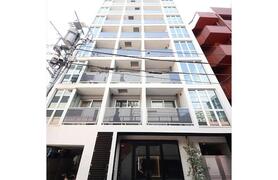 グランツルクサス神田