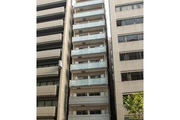 リバーレ日本橋三越前の外観