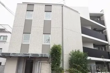 フレンシア学芸大学の外観