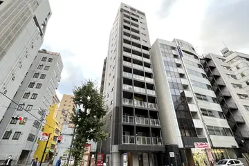 ブライズ神田岩本町の外観