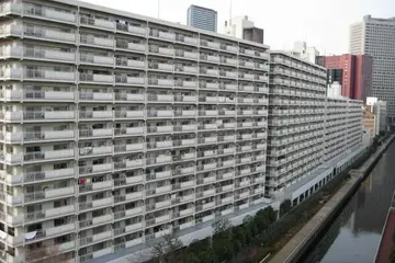 三田ナショナルコートの外観