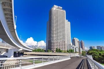 シーリアお台場一番街の外観