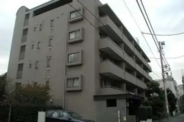 ファーストビレッジ白金台の外観
