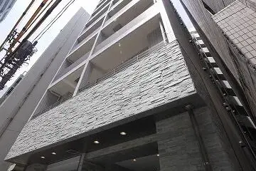 ISLA VISTA日本橋の外観